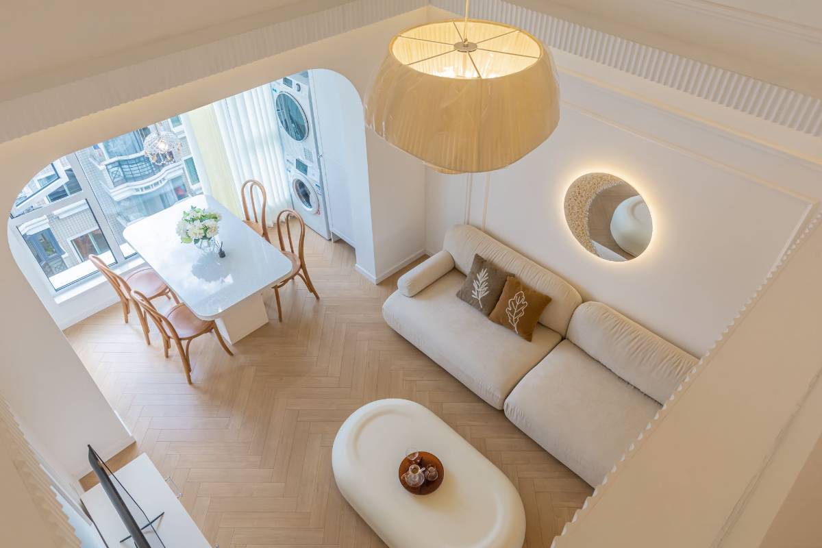 West Nanjing Road high ceiling 2br with good taste West Nanjing Road high ceiling 2br with good taste