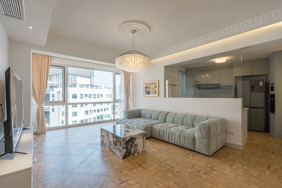 Xujiahui modern 3br fully furnished Xujiahui modern 3br fully furnished