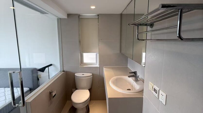 Master suite bathroom, modern renovation, Former French Concession Picture 1