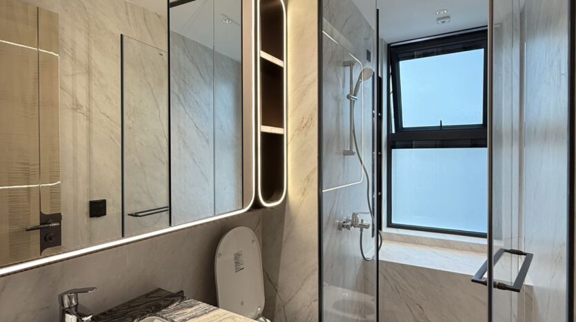 Master bathroom with modern fixtures, Poly Riverside Tianjun Xuhui